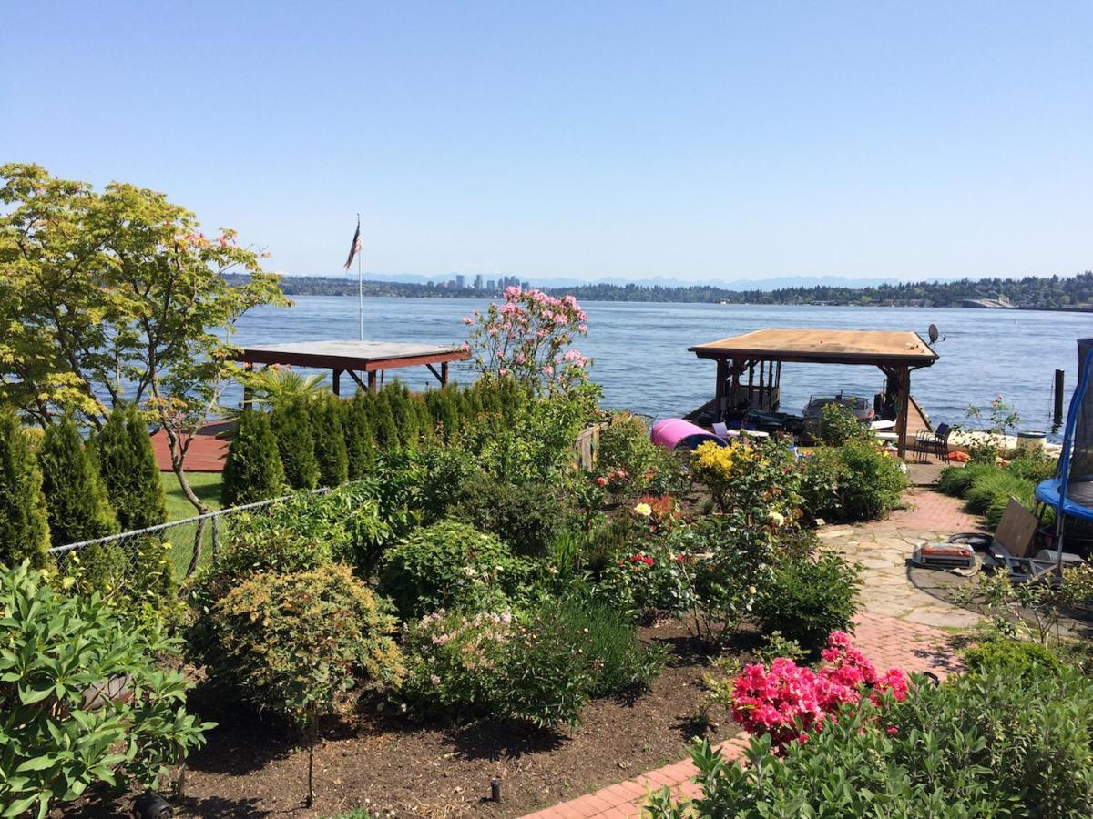 Fun Waterfront Home W/ Boat, Kayaks -Central Seattle! Kültér fotó