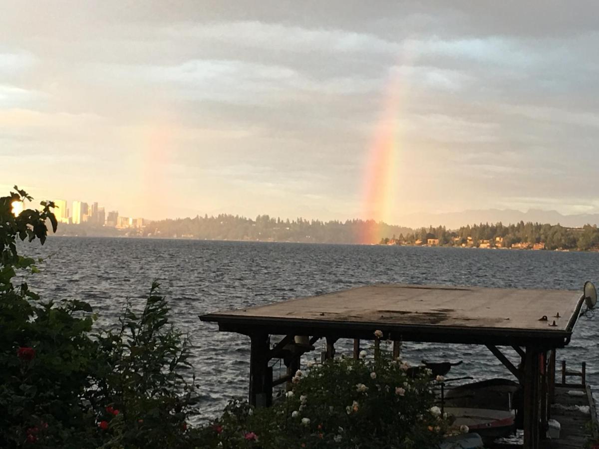 Fun Waterfront Home W/ Boat, Kayaks -Central Seattle! Kültér fotó